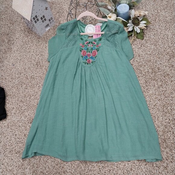 Umgee Green Mini Dress with Floral Embroidery - Picture 1 of 7